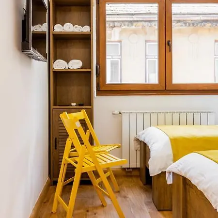 Rubik Apartamento *